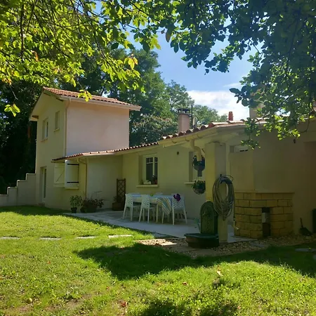 Villa Clos Des Loriots *