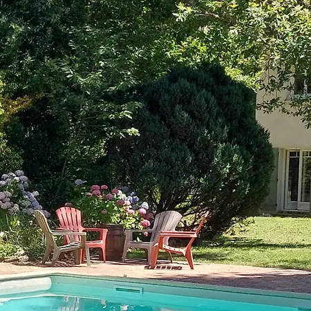 וילה Clos Des Loriots