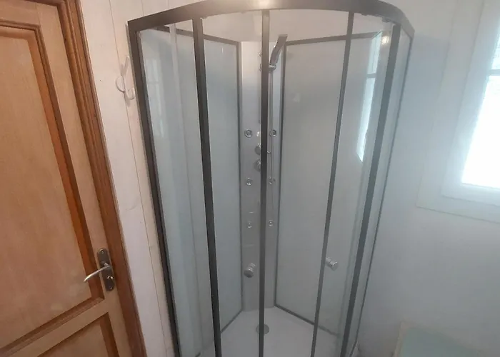 Clos Des Loriots 빌라 *